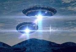 美国爆料ufo真相视频,震撼视频曝光神秘现象