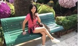 欧美丝袜50岁美丽阿姨,丝袜映衬下的50岁优雅魅力